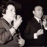Tutto ebbe origine dalla Caravella, storico programma radiofonico vernacolare di successo trasmesso in cui si distinsero Michele Traversa e Wanda Rinaldi, gli attori che diedero vita alle celebre coppia comica di Colino e Marietta